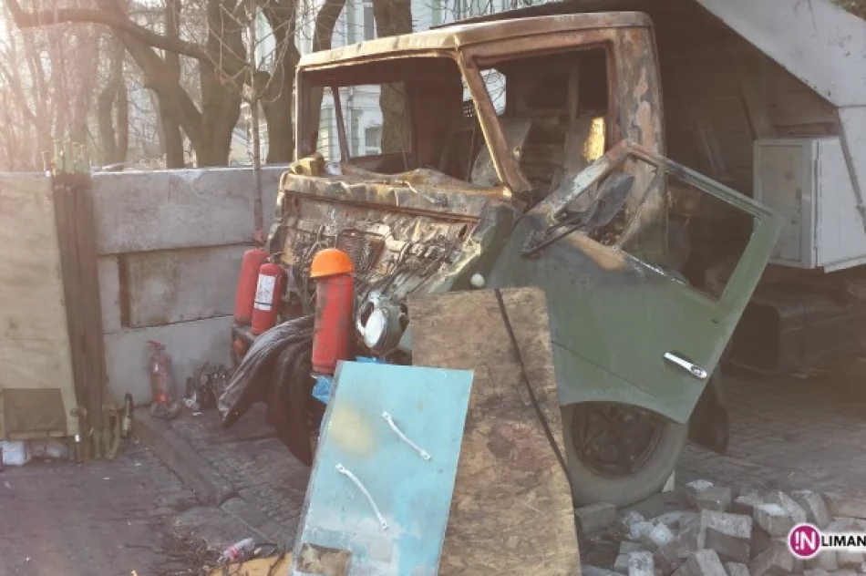 Przywieźli rannych, którzy cudem uniknęli śmierci - zdjęcie 4