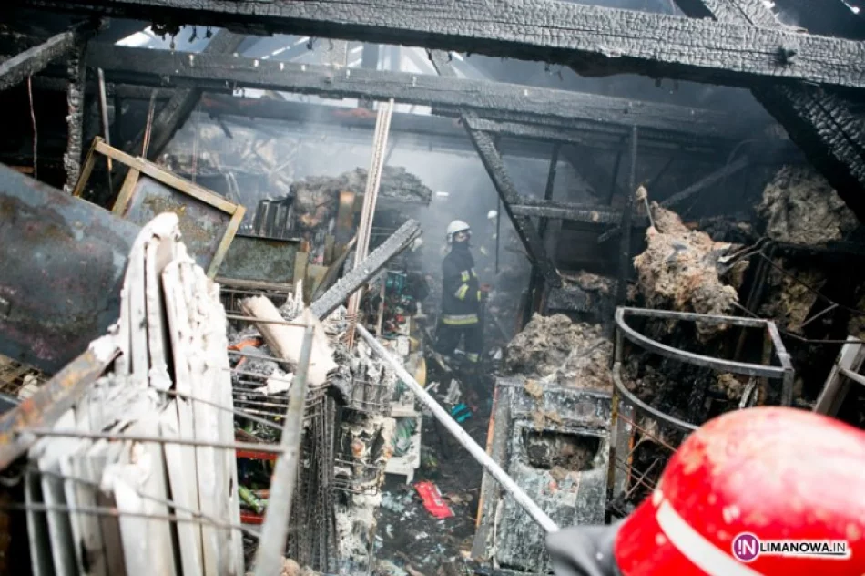 Pożar od ogniska? 600 tys. zł strat - zdjęcie 2