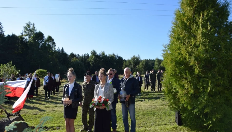 Uczcili pamięć o bohaterach sprzed 82 lat - zdjęcie 1