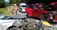 Najechanie na tył przyczyną czołowego zderzenia - zdjęcie 2