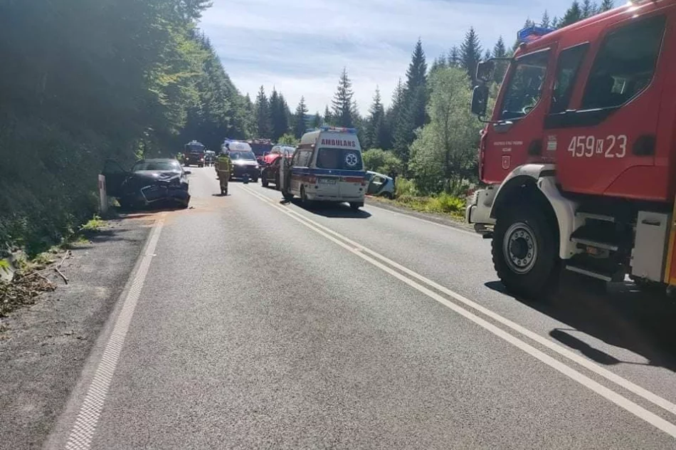 Najechanie na tył przyczyną czołowego zderzenia - zdjęcie 6