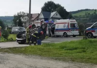 Najechał na tył i doprowadził do dachowania innego pojazdu - zdjęcie główne