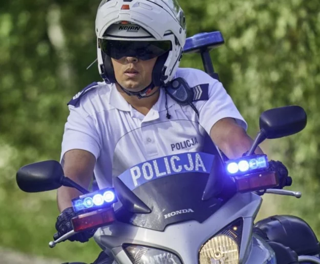 Motocykliści na celowniku. 10 maszyn to już „nielegalne zgromadzenie” - zdjęcie główne