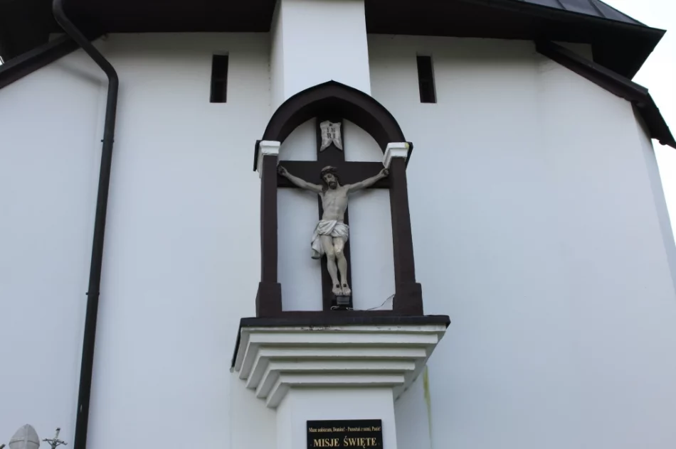 O zabytkowej świątyni i szlacheckiej rodzinie - zdjęcie 3