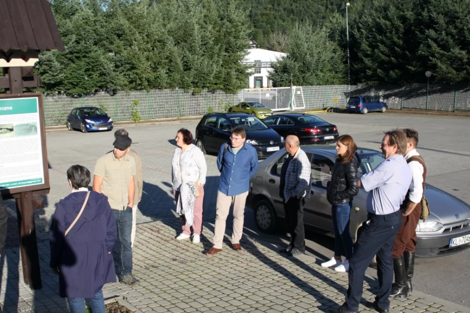 W niedzielę zakończył się tegoroczny cykl spacerów historycznych - zdjęcie 10