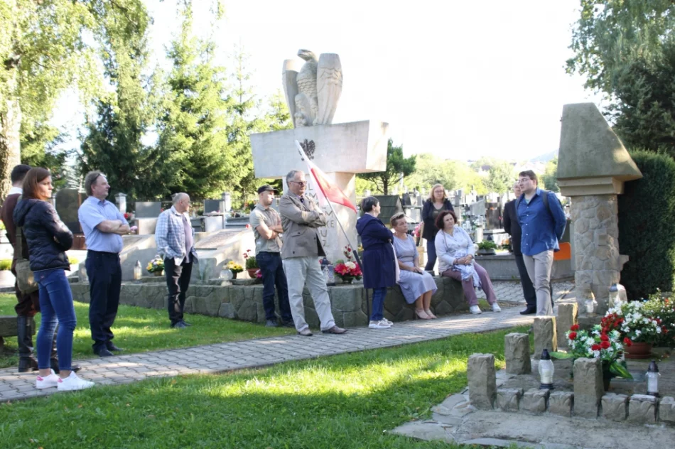 W niedzielę zakończył się tegoroczny cykl spacerów historycznych - zdjęcie 14