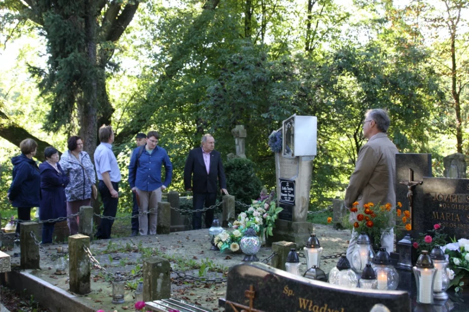 W niedzielę zakończył się tegoroczny cykl spacerów historycznych - zdjęcie 15