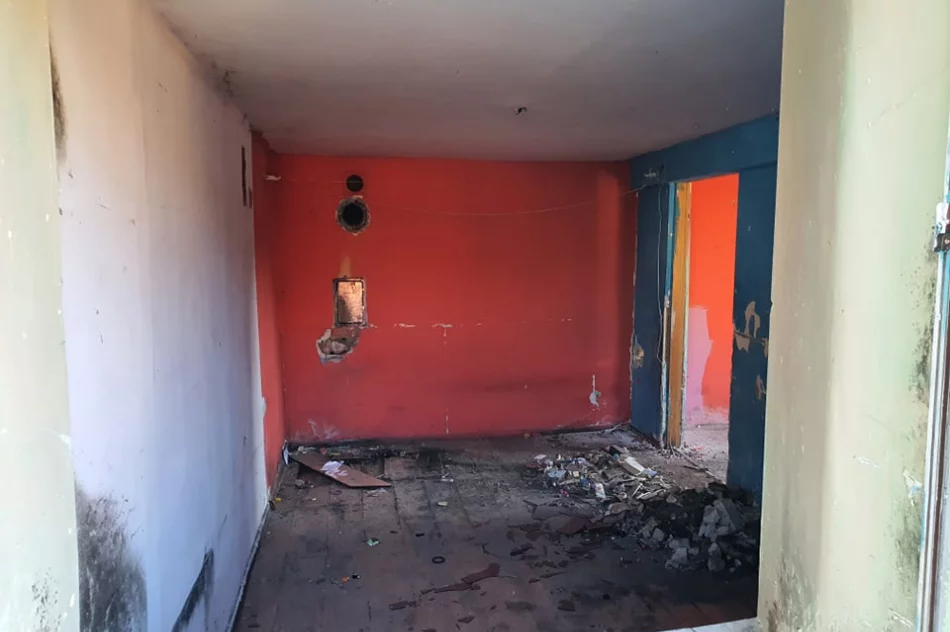 Rozpoczęła się rozbiórka - na Wąskiej pojawiła się osławiona "koparka" - zdjęcie 10