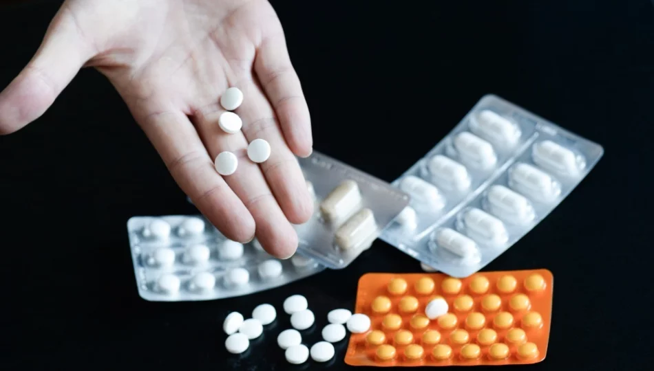 Raport: 60 proc. Polaków w wieku 35-80 lat zażywa leki, a 41 proc. choruje przewlekle - zdjęcie 1
