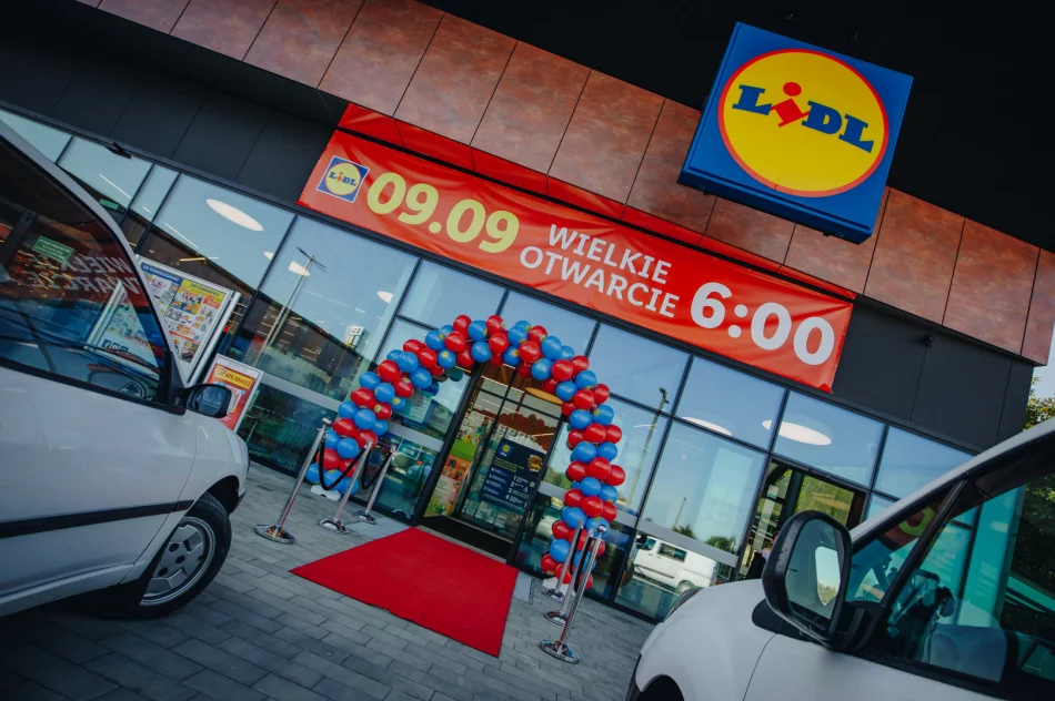 Miejsce przyjazne rodzinnym zakupom oficjalnie otwarte - zobacz S-Mall Park! - zdjęcie 9