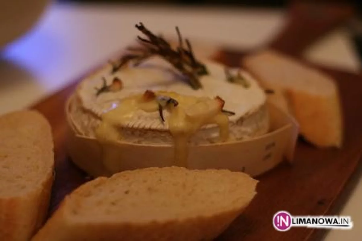 Pieczony camembert