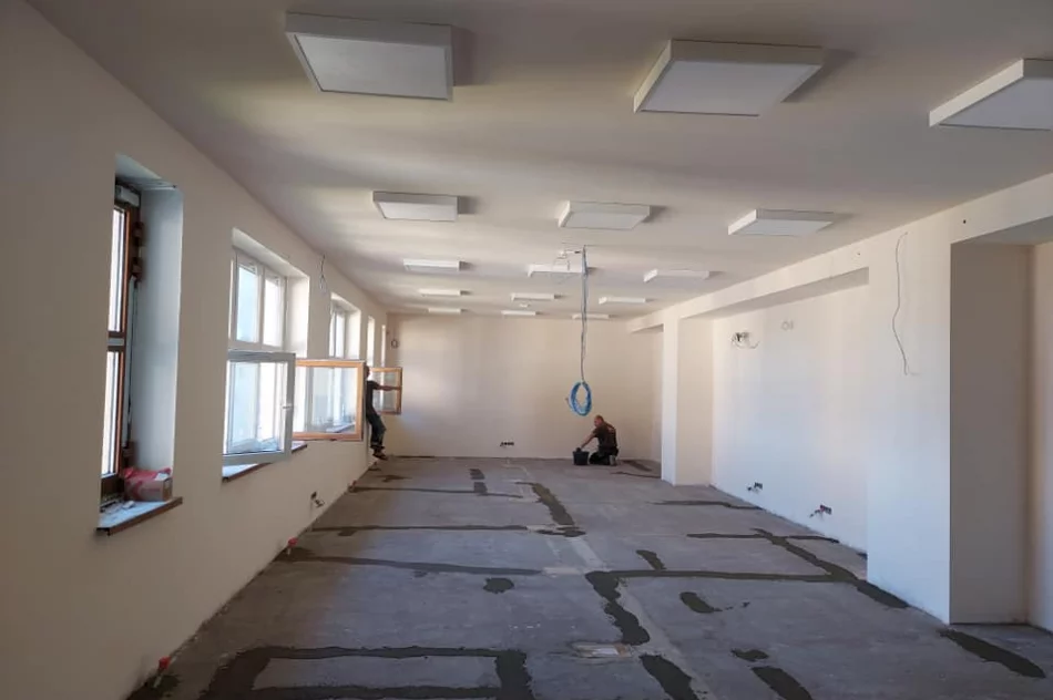 Trwają prace przy pomieszczeniach nowego urzędu - zdjęcie 4