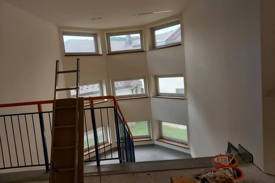 Trwają prace przy pomieszczeniach nowego urzędu - zdjęcie 5