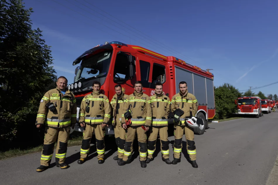 280 osób uczestniczyło w manewrach ratowniczych. Scenariusz ćwiczeń obejmował dwa epizody - zdjęcie 11
