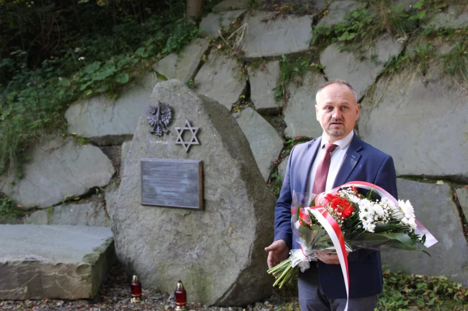 Upamiętniono tragiczne wydarzenia sprzed 82 lat w Mordarce - zdjęcie 5