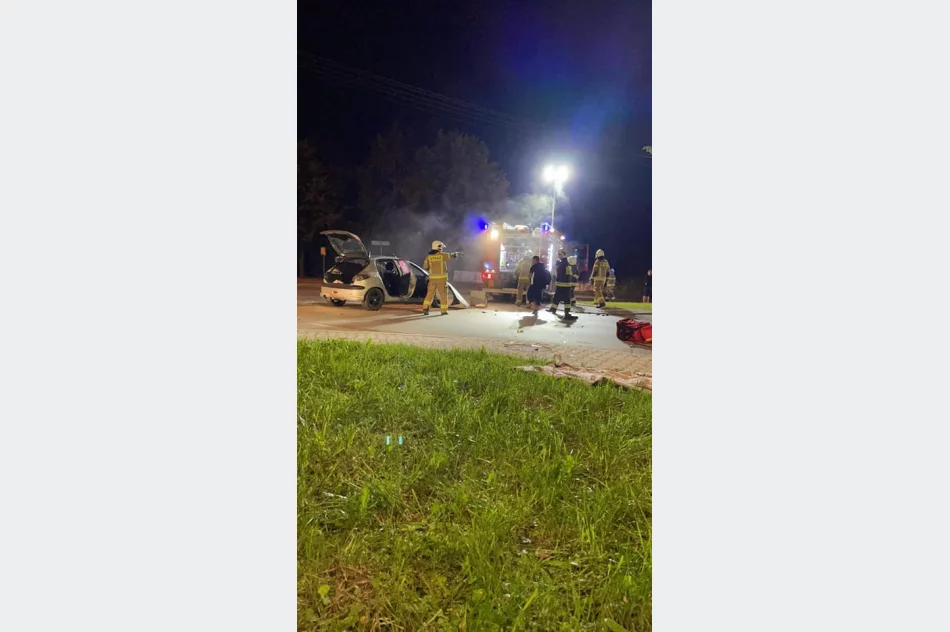 Dwa samochody zderzyły się na skrzyżowaniu - zdjęcie 4