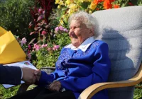 Pani Maria obchodziła 100. urodziny. Doczekała się 25 wnuków i... 62 prawnuków! - zdjęcie główne