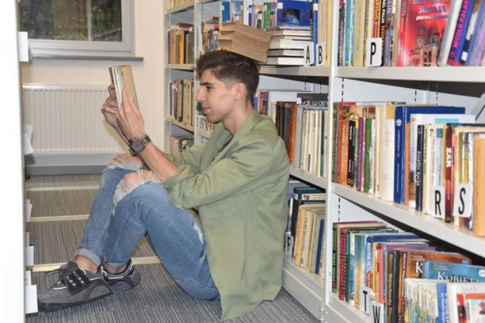 Młodzież spotkała się z youtuberem - zdjęcie 10