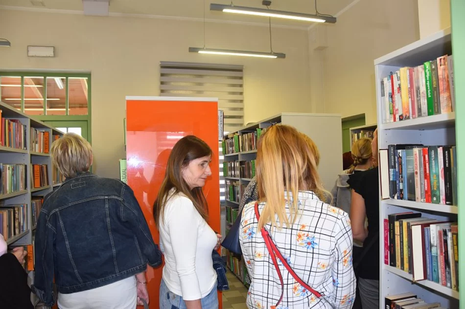 Wyjazd studyjny bibliotekarzy powiatu limanowskiego „Pociąg do bibliotek” - zdjęcie 3