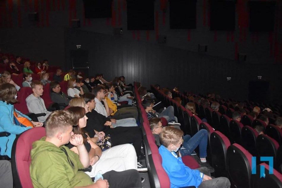 Oko w oko w Okoniem, a właściwie Marcinem Okoniewskim w bibliotece - zdjęcie 14