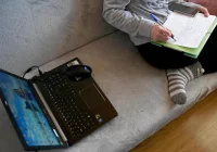 Blisko połowa Polaków uważa, że nauka zdalna nie zdaje egzaminu - zdjęcie główne