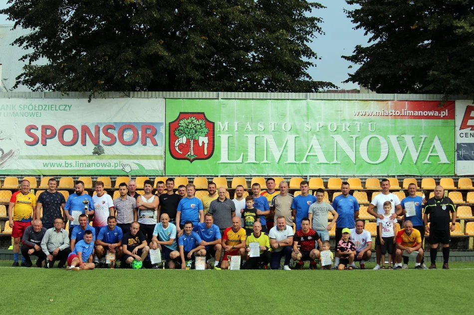 Zagrali dla kolegi z boiska. Memoriał im. Józefa Ficonia: wyniki - zdjęcie 12