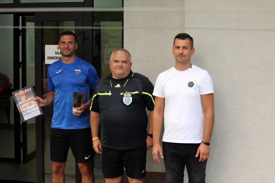 Zagrali dla kolegi z boiska. Memoriał im. Józefa Ficonia: wyniki - zdjęcie 13