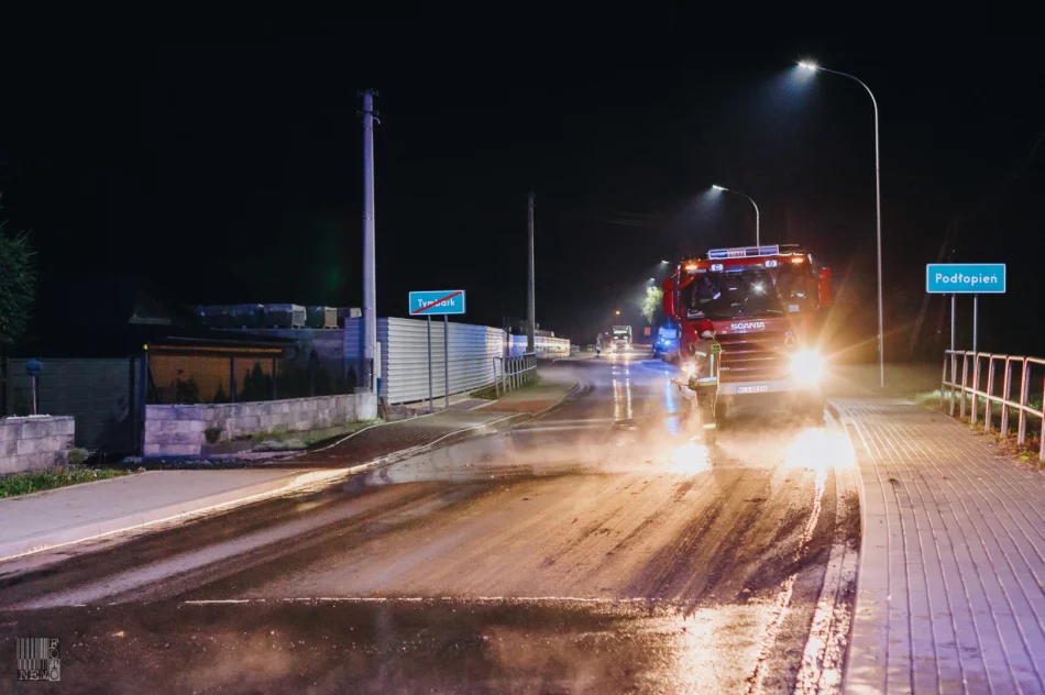 Droga zanieczyszczona... obornikiem - zdjęcie 16