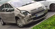 Zderzenie trzech pojazdów na drodze powiatowej - zdjęcie 3