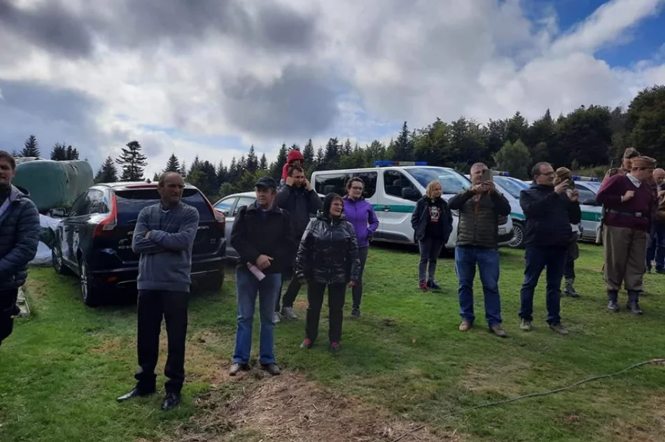 To miejsce jest ewenementem w skali kraju - obelisk na dawnym alianckim zrzutowisku - zdjęcie 7