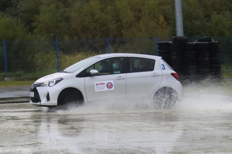 Szkolenia dla młodych kierowców - zdjęcie 7