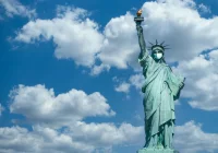 711 nowych zakażeń w Polsce, 1 w powiecie limanowskim. USA: wkrótce więcej ofiar śmiertelnych Covid-19 niż grypy hiszpanki - zdjęcie główne