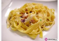 Makaron z szynką parmeńską  i orzechami - zdjęcie główne