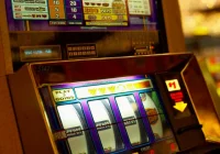 Policja kontroluje automaty do gier - zdjęcie główne