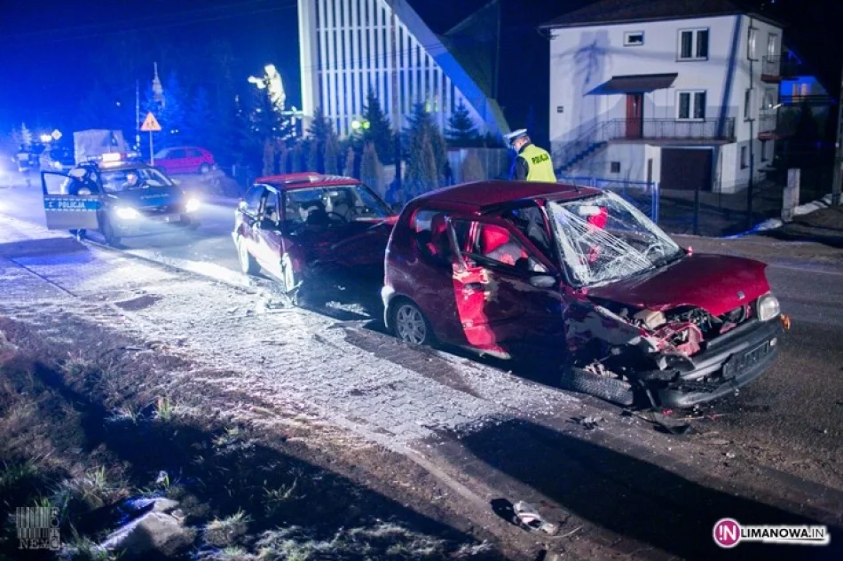 Czołowe zderzenie fiata z hondą - zdjęcie 2