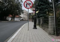 Slalomem po chodniku - zdjęcie główne