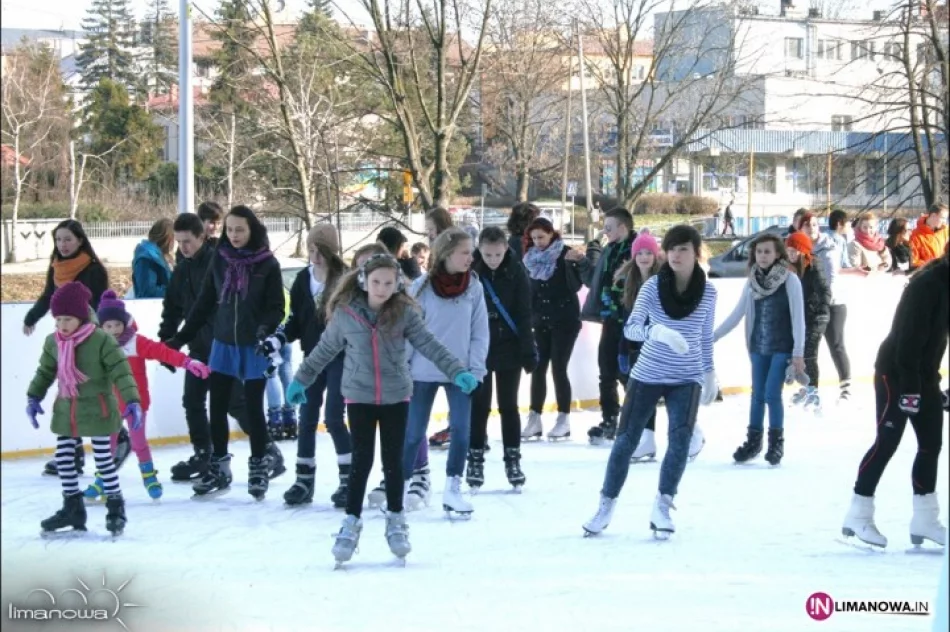 „Ice Party” na limanowskim lodowisku - zdjęcie 2