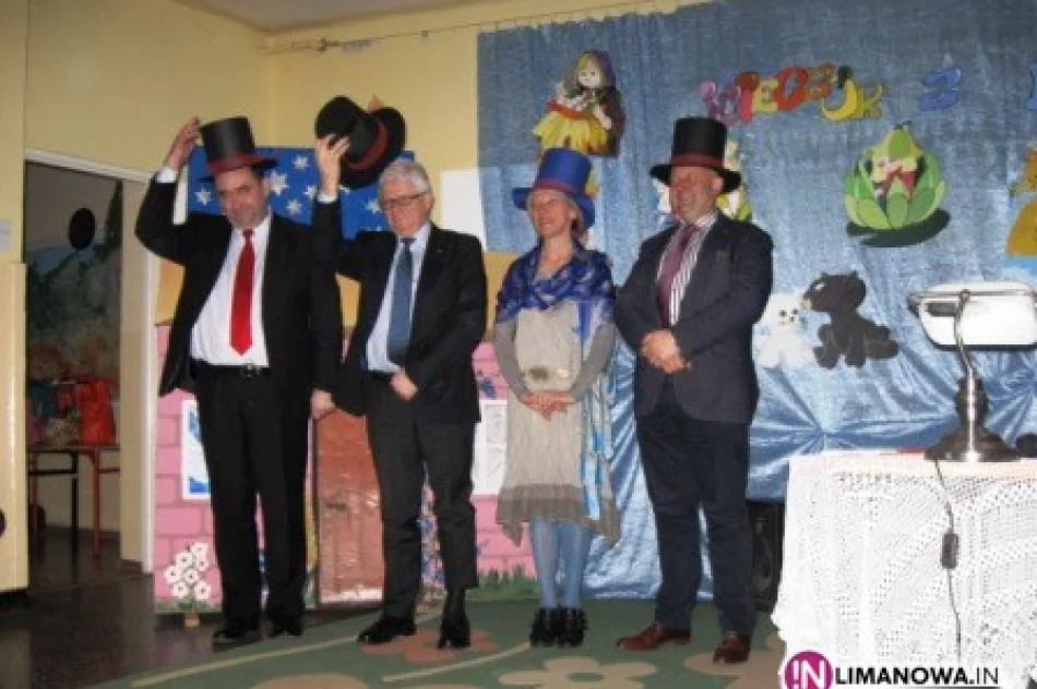 Bajkowy wieczór z noclegiem w szkole - zdjęcie 2