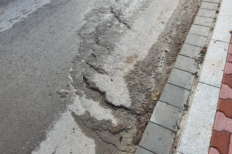 Nowa nawierzchnia wymaga już poprawek - zdjęcie 2