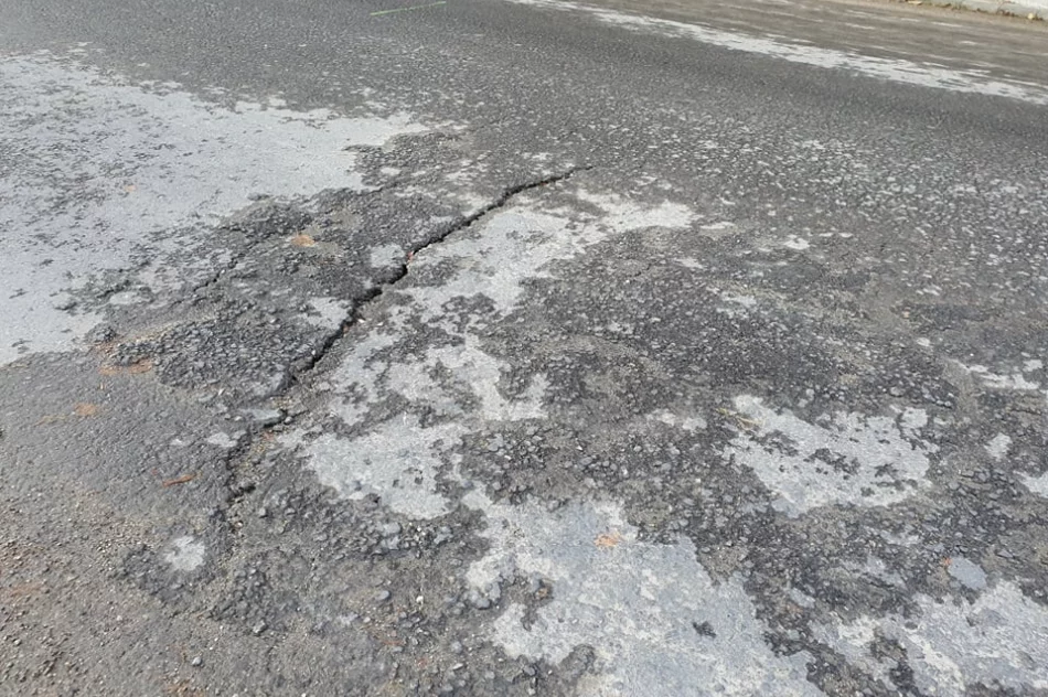 Nowa nawierzchnia wymaga już poprawek - zdjęcie 7