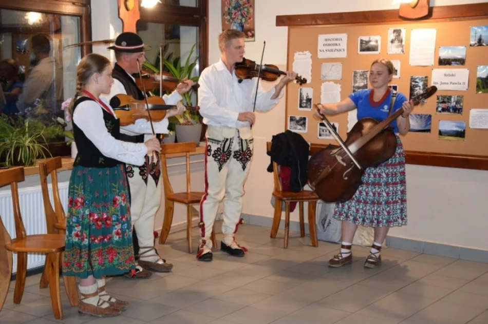 Wizyta studyjna na zagórzańskiej ziemi obfitowała w atrakcje - zdjęcie 17