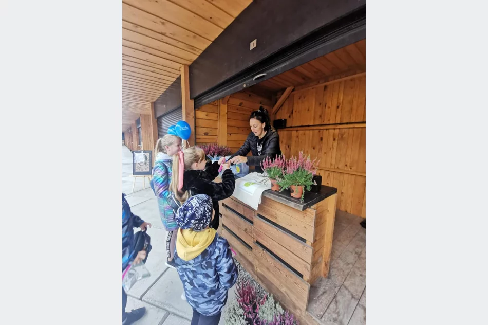 W myśl hasła „ZERO WASTE” –„NIE MARNUJ” odbył się kiermasz ekologiczny - zdjęcie 3