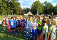 Festiwal piłkarski w Słopnicach. Podążają „Śladami Orłów Górskiego”. - zdjęcie główne