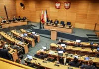 Radni PiS uchylili kontrowersyjną deklarację ws. LGBT - zdjęcie główne