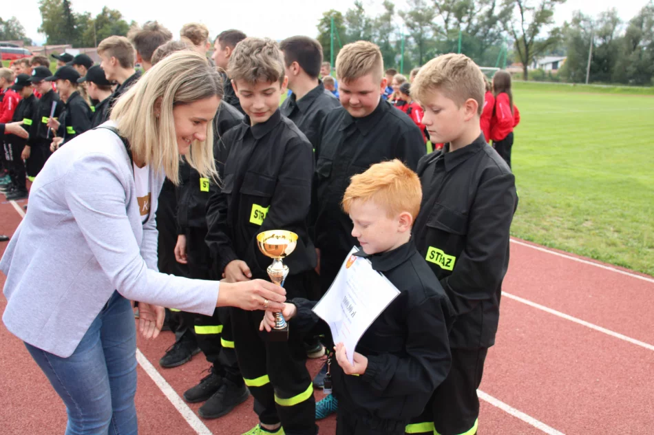 Zawody pożarniczych młodzieżówek - zdjęcie 4