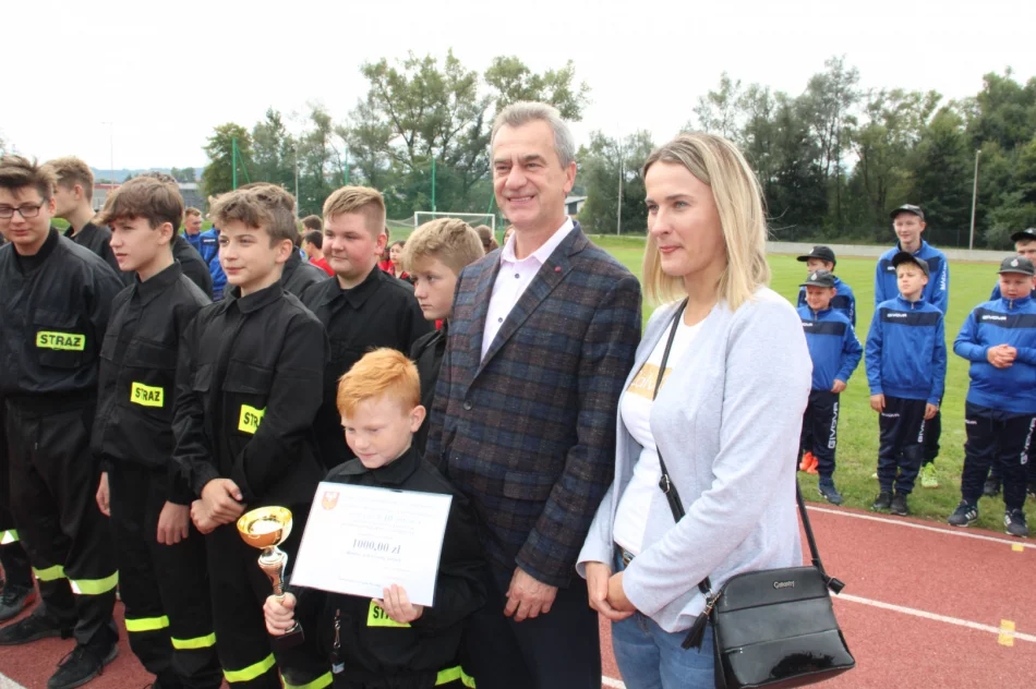 Zawody pożarniczych młodzieżówek - zdjęcie 6