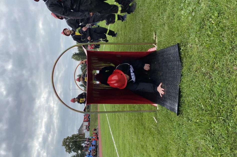 Zawody pożarniczych młodzieżówek - zdjęcie 9