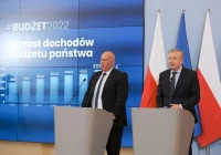 Rząd przyjął projekt budżetu na 2022 r. Deficyt ma wynieść nie więcej niż 30,9 mld zł - zdjęcie główne
