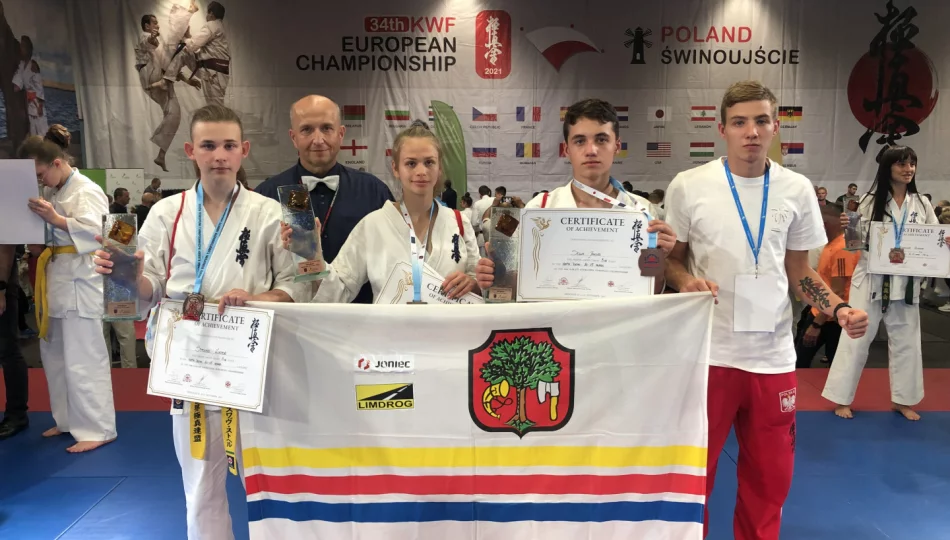 Trójka Limanowian brązowymi medalistami 34 Mistrzostw Europy KARATE KYOKUSHIN - zdjęcie 1