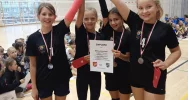 Siatkarki MKS MOS  Limanowa rozpoczęły sezon brązowymi medalami - zdjęcie 2
